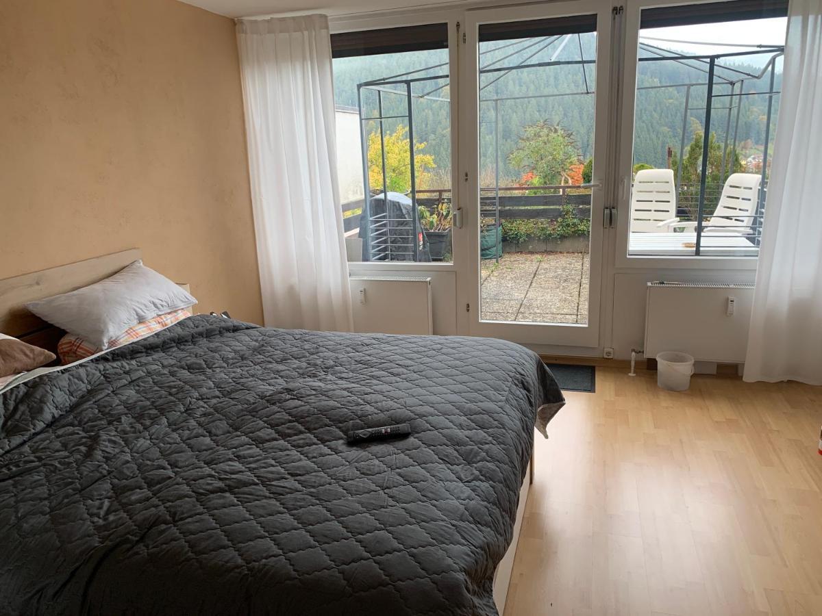 Appartement Mit Herrlicher Aussicht Uebers Murgtal Baiersbronn Exterior photo